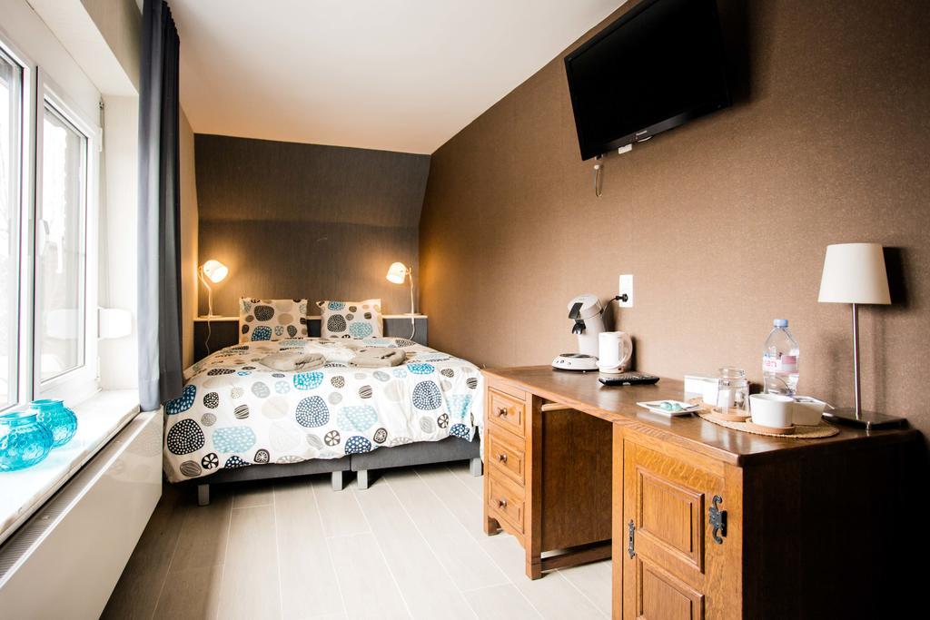 B&B 'T Solveldje Bilzen Esterno foto